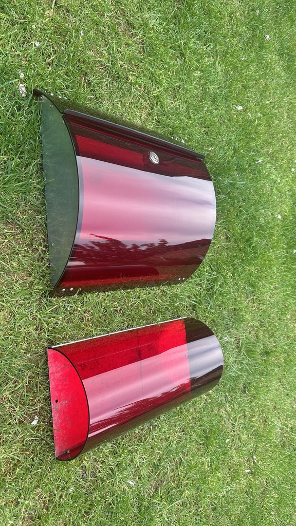 MODÈLE D'EXPOSITION : BOÎTE AUX LETTRES KNOBLOCH HONULULU AVEC COMPARTIMENT POUR LES JOURNAUX