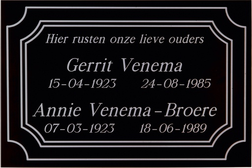 GEPERSONALISEERD NAAMBORD IN KUNSTSTOF